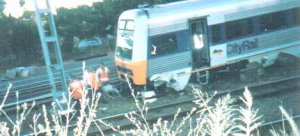 derail03.jpg