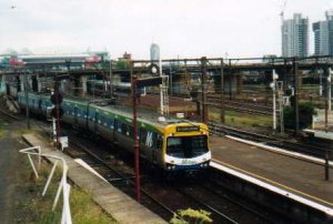 comengloopnthmelb.jpg