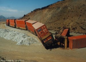 derail-4.jpg