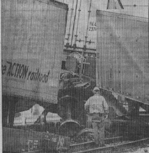 derail-chicago1.jpg