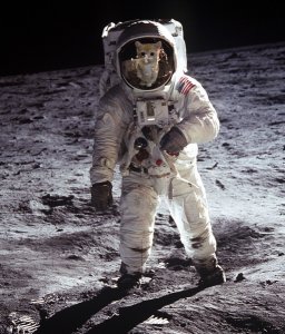 Apollo_Moonwalk2 copy.jpg