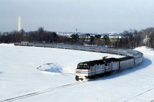 f40_382sm.jpg