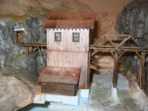 mine2.jpg