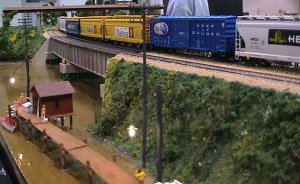 gauge boxcar 005-2.jpg