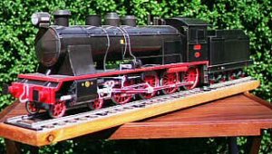 LOCO1.JPG
