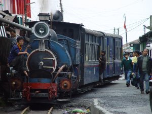 Darjeeling_Himalayan_Railway.jpg