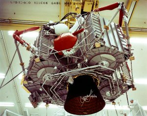 apmisc-LM-noID-06.jpg