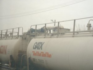2tanktrain1.jpg
