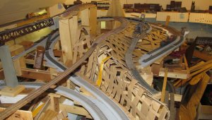 A44a 7-21-16 cardboard strips at  scenic  divide..jpg
