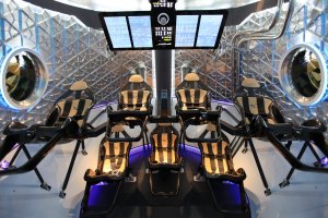 Interior Dragon Capsule.jpg