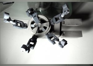 Mechanical Hand 2.jpg