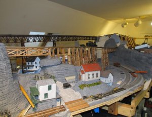 A52a 3-22-17 trestle  work  a3ba.jpg