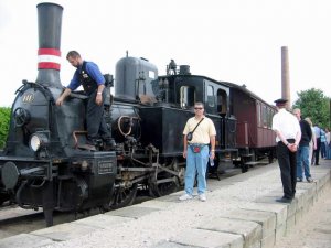 DK2003_513.jpg