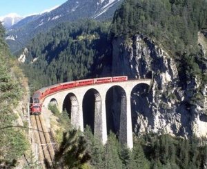 Landwasserviadukt2.jpg