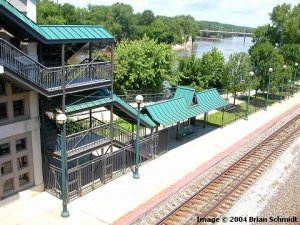 StationStepsLafayetteIN6-27-04Small.jpg