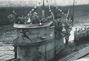 u-552-red-devil-erich-topp_nmp.jpg