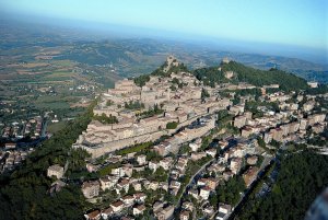 monte_titano_01.jpg