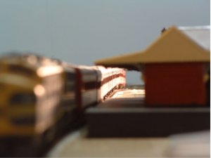 tracks01.jpg