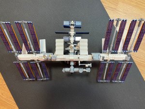 lego_ISS_1.jpg