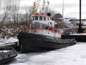 Tug04.jpg