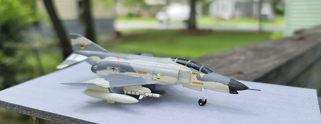 F-4F48.jpg