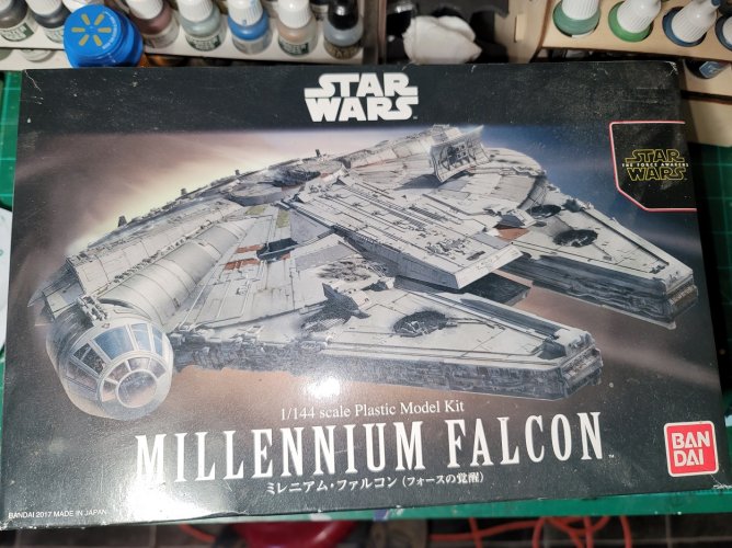 Millenium Falcon 001.jpg