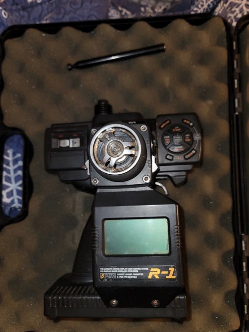 JR R-1.jpg