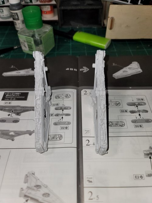 Millenium Falcon 047.jpg