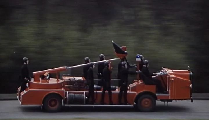 Fahrenheit 45a FireTruck.jpg