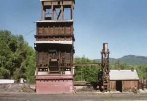 chama coal tripple back.jpg
