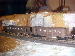 etwnc hoppers a.jpg