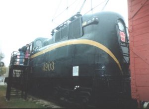 gg1 - prr 4903.jpg