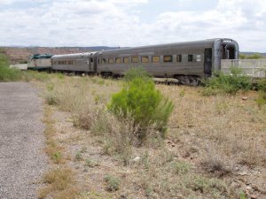 Old train.jpg