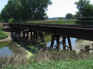 Trestle 64x48.jpg