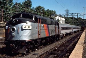 njt_418_f7_summit_9-83.jpg