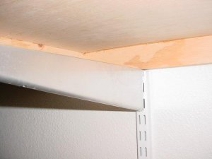 shelf bracket with wood 3.JPG