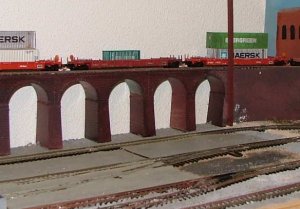 Train yard with highline-mod.jpg