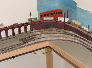curve into yard-mod.jpg