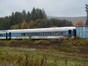 CIRCUS_COACH-1.jpg