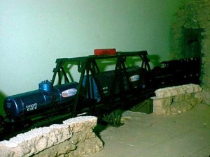 Image004 (4).jpg