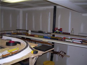 LHR004.jpg