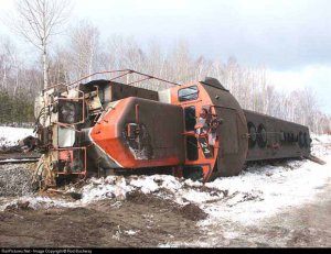 Ironroad - BAR System GP7 #24 - Hit a long truck and derailed with 3 cars.jpg