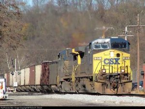 CSX AC4400CW #27.jpg