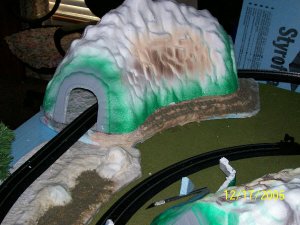 tunnel base.jpg