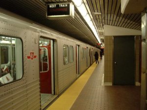 toronto subway.jpg