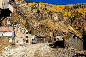 miningtown001sm.jpg