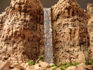 Scenery 352 small.jpg