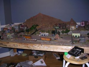train layout 004.jpg