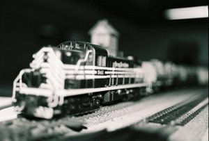 811316-R1-033-15.jpg