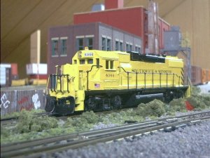 gp38-2.jpg